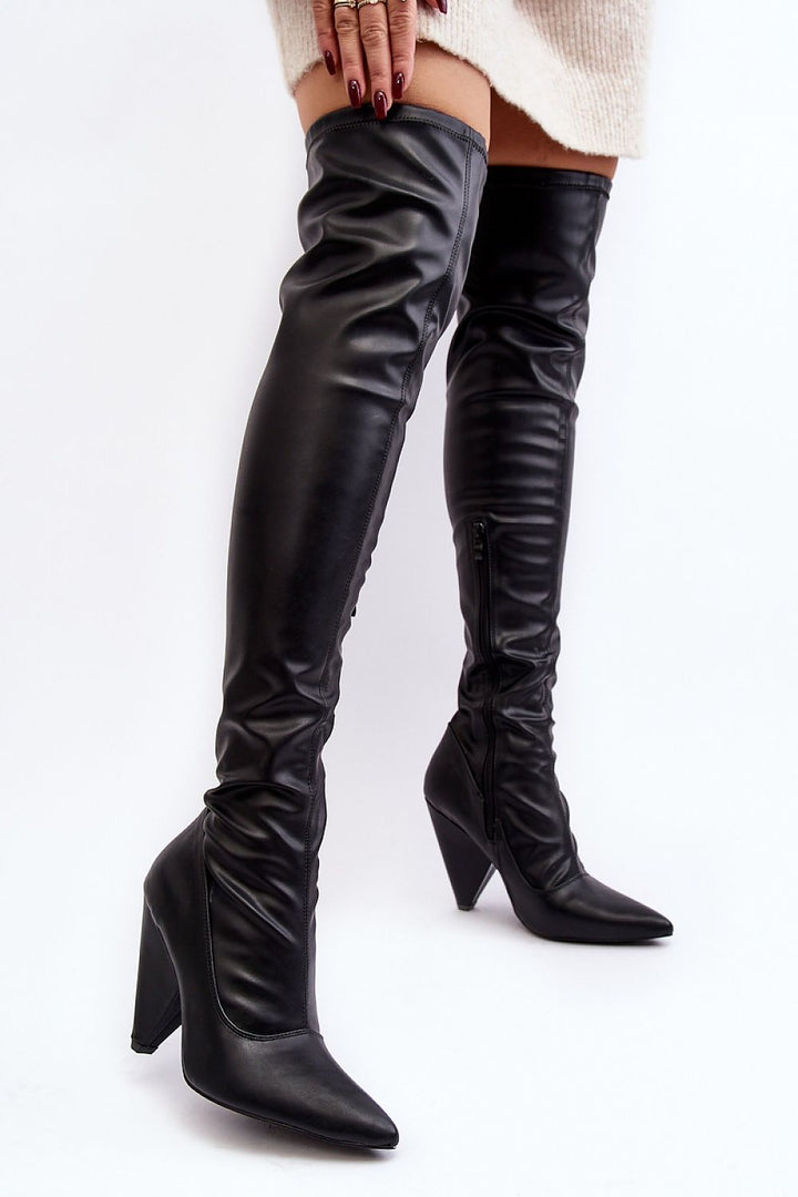  Musketeer boots model 189740 Step in style 
